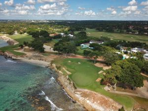 Casa De Campo (Teeth Of The Dog) Aerial 16th Green Waves